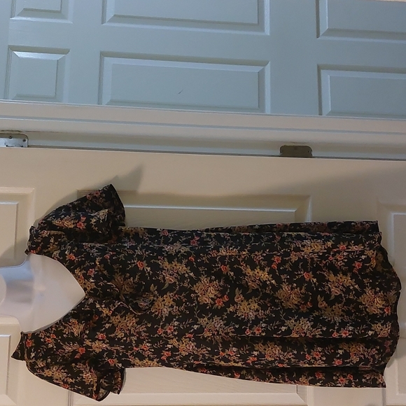 Beautiful dress floral - Picture 6 of 6